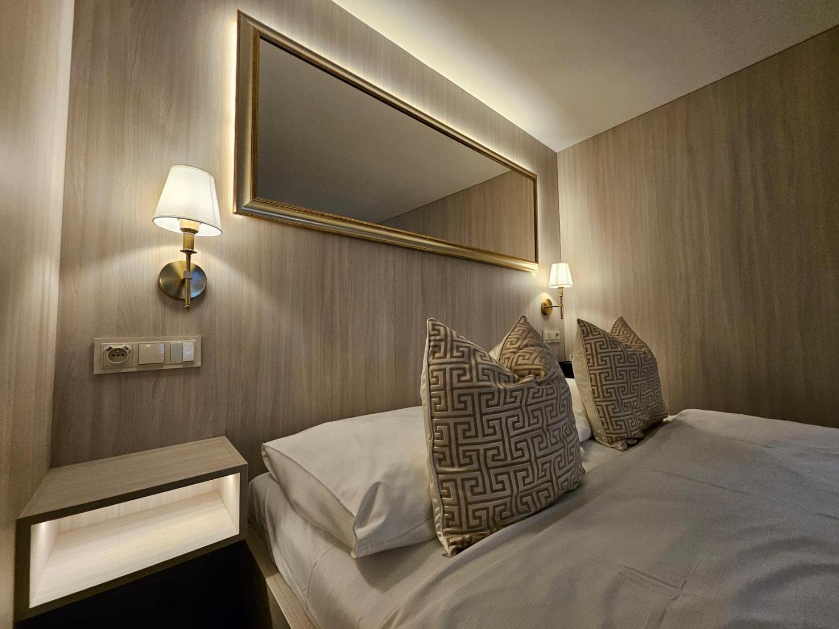 Penzion Wellness & Restaurant Zoborska, Free Parking Nitra Bagian luar foto