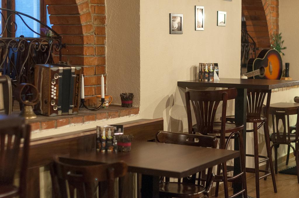 Penzion Wellness & Restaurant Zoborska, Free Parking Nitra Bagian luar foto